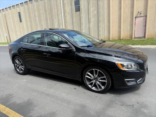 2015 Volvo S60 T5 Premier