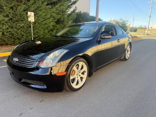 2004 INFINITI G35 Base