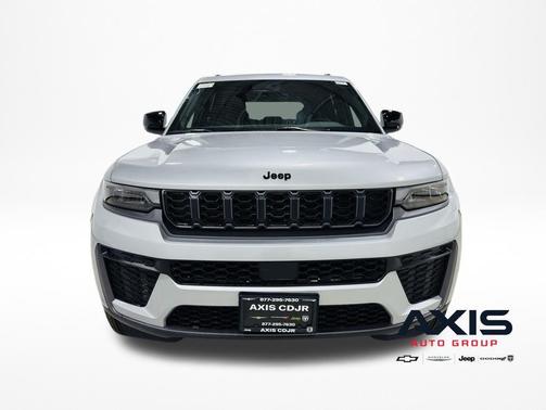 2026 Jeep Grand Cherokee Altitude