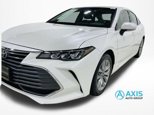 2022 Toyota Avalon XLE