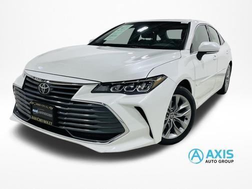 2022 Toyota Avalon XLE