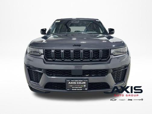 2026 Jeep Grand Cherokee Altitude