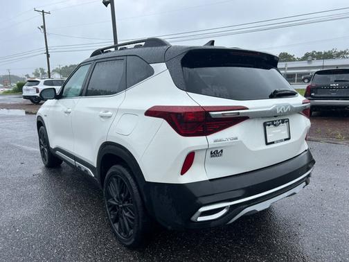 2023 Kia Seltos Nightfall