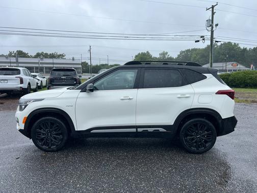 2023 Kia Seltos Nightfall