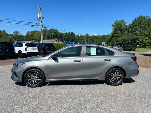 2023 Kia Forte GT-Line