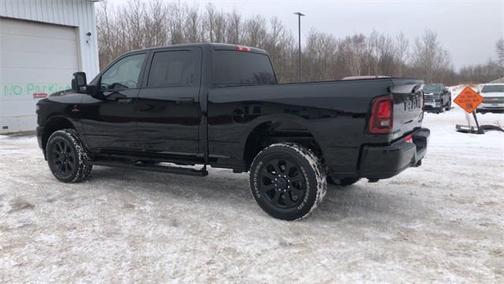 2026 RAM 2500 Big Horn Crew Cab 4x4 6'4' Box