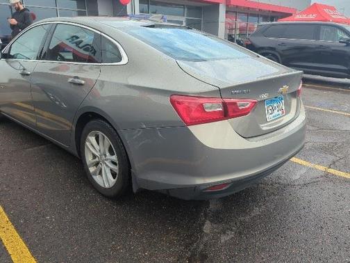 2017 Chevrolet Malibu 1LT