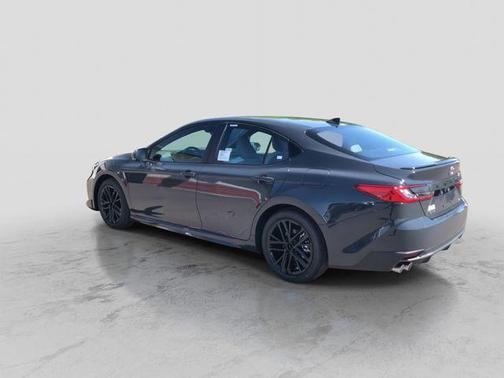 Underground 2026 Toyota Camry SE