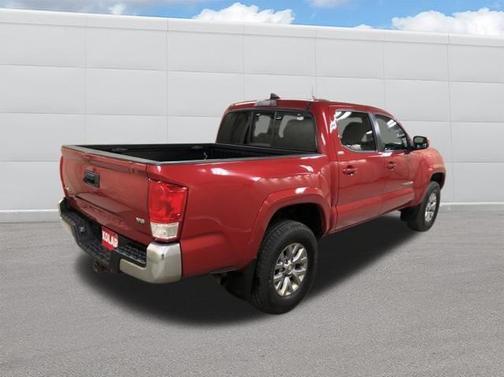 2017 Toyota Tacoma SR5