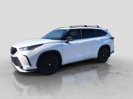 Wind Chill Pearl 2023 Toyota Highlander XSE