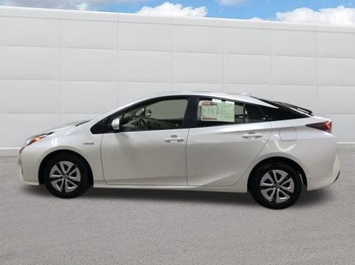 2016 Toyota Prius Four