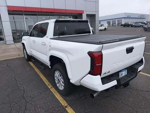 2024 Toyota Tacoma SR5
