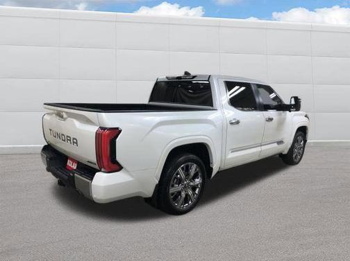 2025 Toyota Tundra Hybrid Capstone