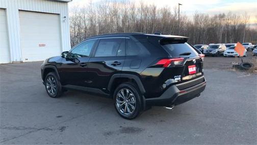 2022 Toyota RAV4 Hybrid XLE Premium