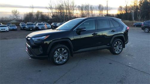 2022 Toyota RAV4 Hybrid XLE Premium