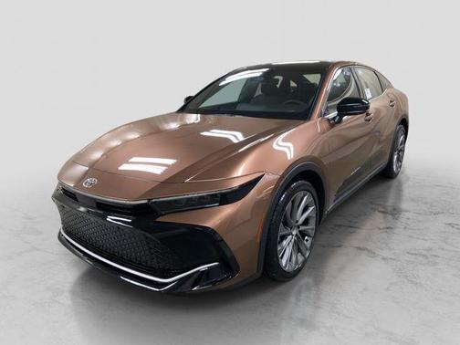 Bronze Age 2026 Toyota Crown Limited