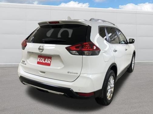 2020 Nissan Rogue SV