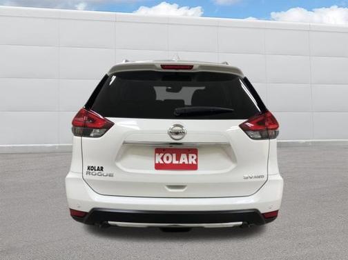 2020 Nissan Rogue SV