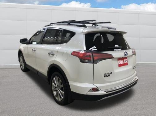 2018 Toyota RAV4 Hybrid SE