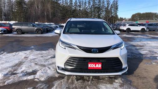 2023 Toyota Sienna Limited