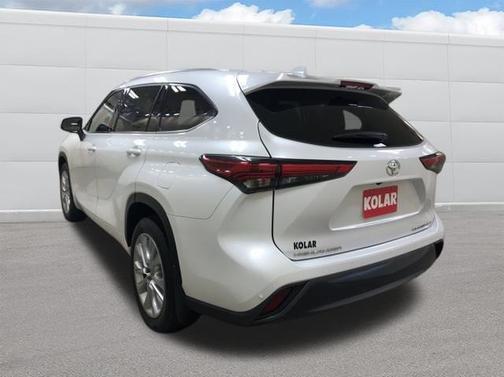 2022 Toyota Highlander Limited