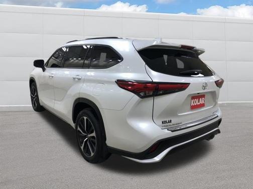 2022 Toyota Highlander XSE