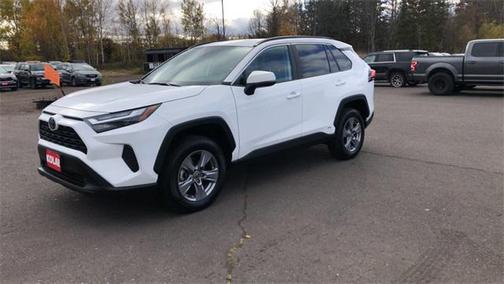 2022 Toyota RAV4 Hybrid XLE