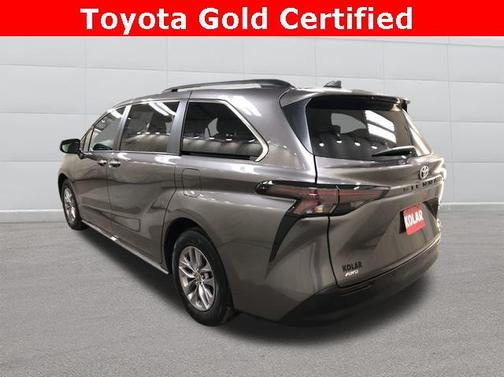 2024 Toyota Sienna XLE 7 Passenger