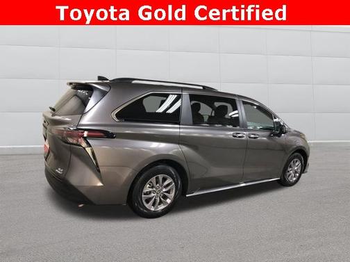 2024 Toyota Sienna XLE 7 Passenger