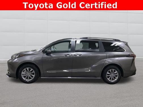 2024 Toyota Sienna XLE 7 Passenger