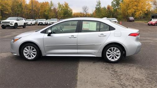 2024 Toyota Corolla Hybrid LE