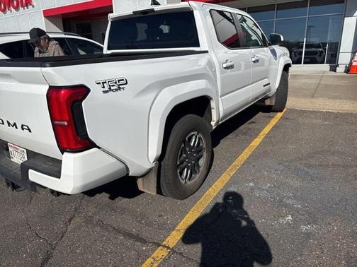 2024 Toyota Tacoma TRD Sport