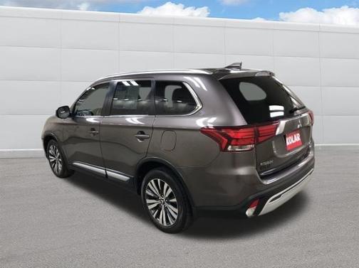2019 Mitsubishi Outlander SEL