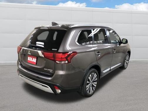 2019 Mitsubishi Outlander SEL