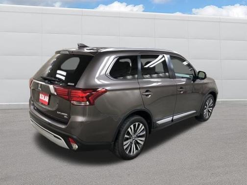 2019 Mitsubishi Outlander SEL