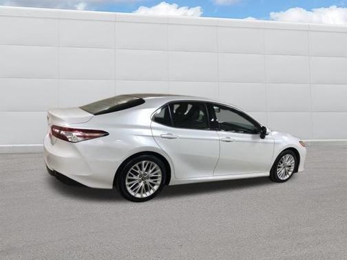 2018 Toyota Camry XLE