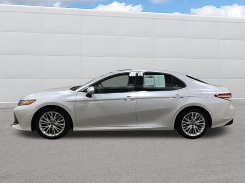 2018 Toyota Camry XLE