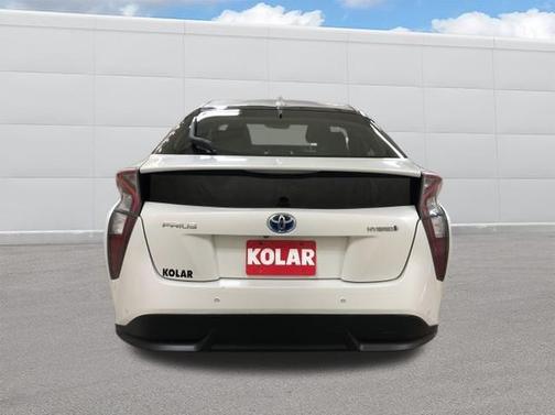 2016 Toyota Prius Four