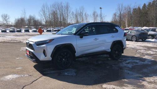 2023 Toyota RAV4 Hybrid SE