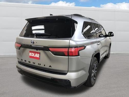 2023 Toyota Sequoia Platinum