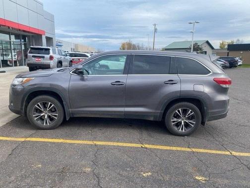 2019 Toyota Highlander LE Plus