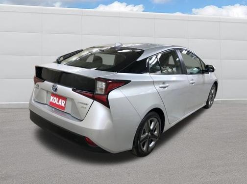 2019 Toyota Prius XLE