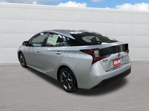 2019 Toyota Prius XLE