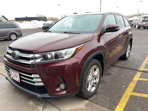 Ooh La La Rouge Mica 2018 Toyota Highlander Limited