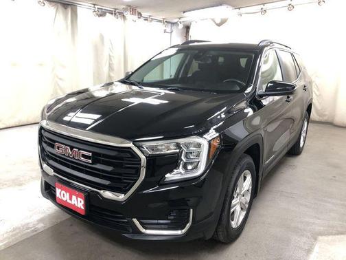 Ebony Twilight Metallic 2022 GMC Terrain SLE