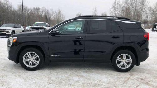 Ebony Twilight Metallic 2022 GMC Terrain SLE