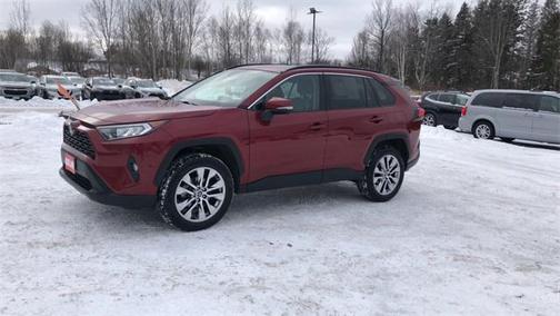 2021 Toyota RAV4 XLE Premium