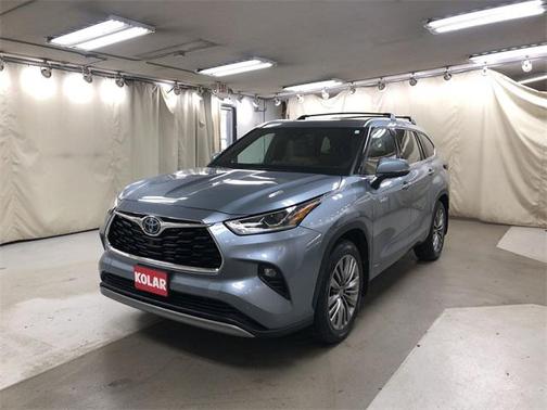 2020 Toyota Highlander Hybrid Platinum