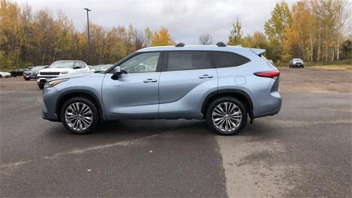 2020 Toyota Highlander Hybrid Platinum