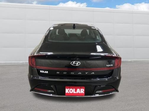 2023 Hyundai SONATA Hybrid SE